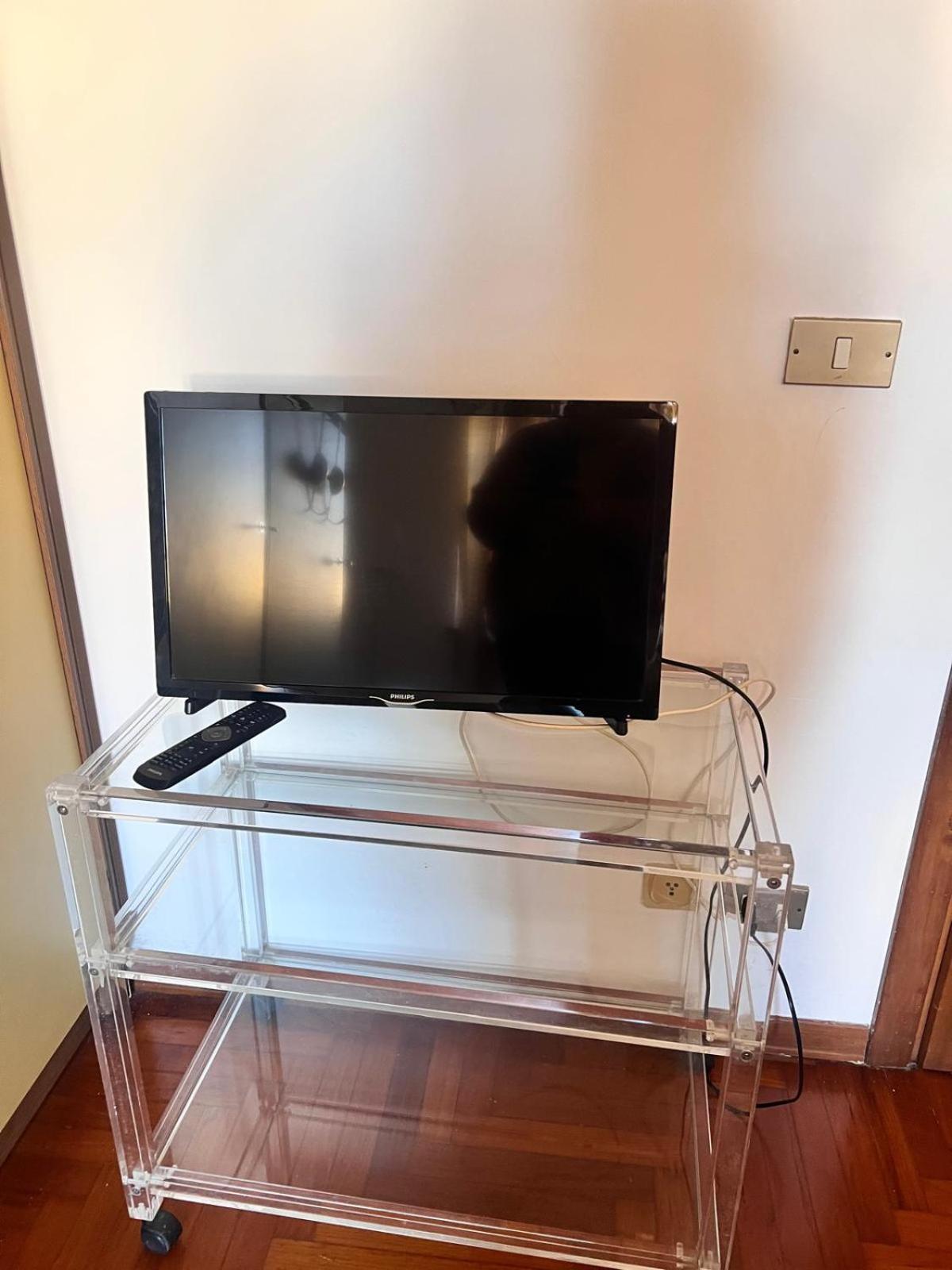 Casa Di Zoe Apartment - Punto Di Sosta X Bikes Auto E Moto A 20 Minuti Dall'Autostrada - Parcheggio Privato - Giardino Con Barbecue - Civita Castellana Exterior foto